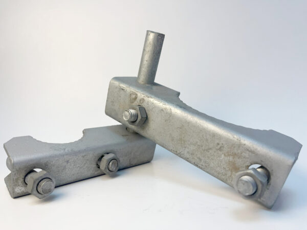 Industrial gate arm hinge